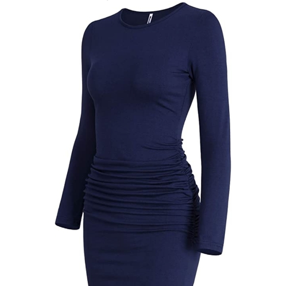 Missufe Dresses & Skirts - Missufe Long Sleeve Ruched Navy dress. Sz medium